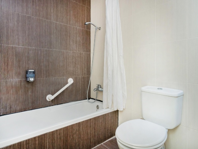 1 Bedroom Apartment with balcony