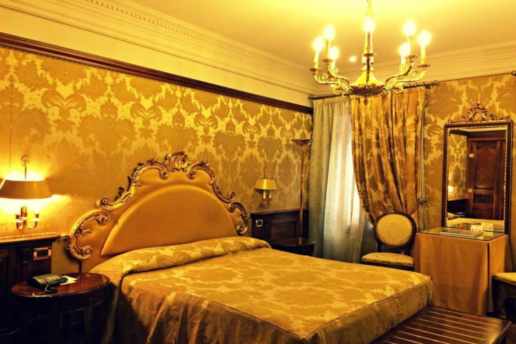 Bellevue & Canaletto Suites