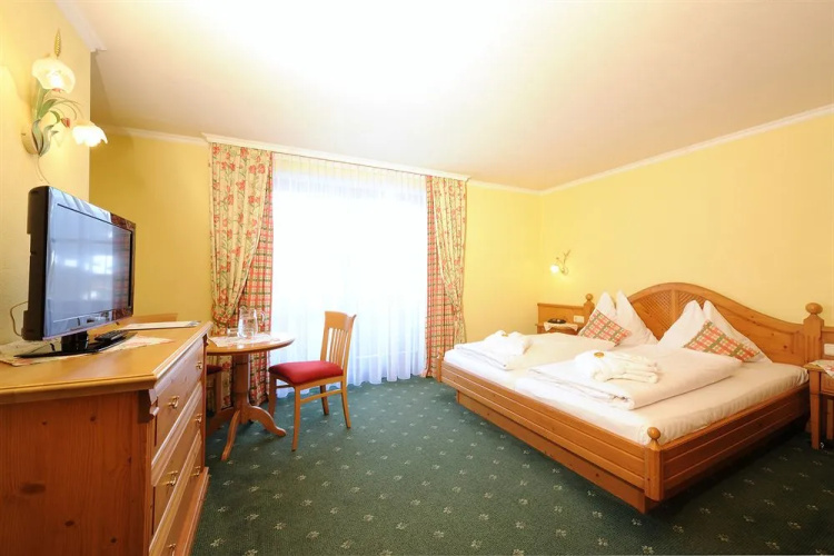 Aparthotel Kristall