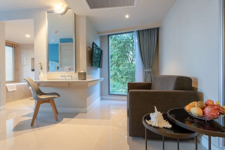 Deluxe Twin room with balcony and with ocean view