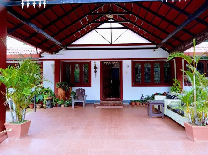 Moon Mist Resort