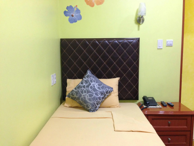 C & L Suites Inn