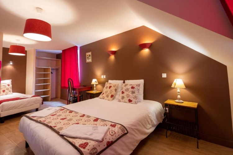 Superior Triple room