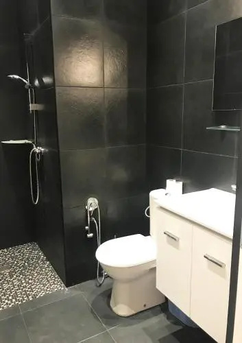 Studio 11 near Monaco train station