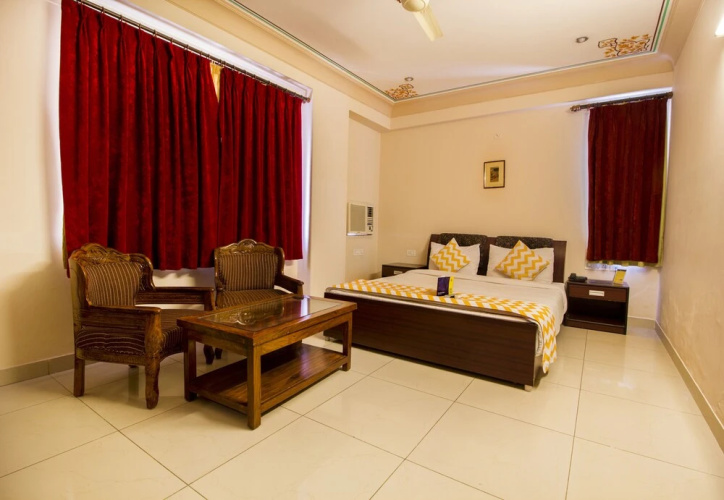 FabHotel Empire Regency