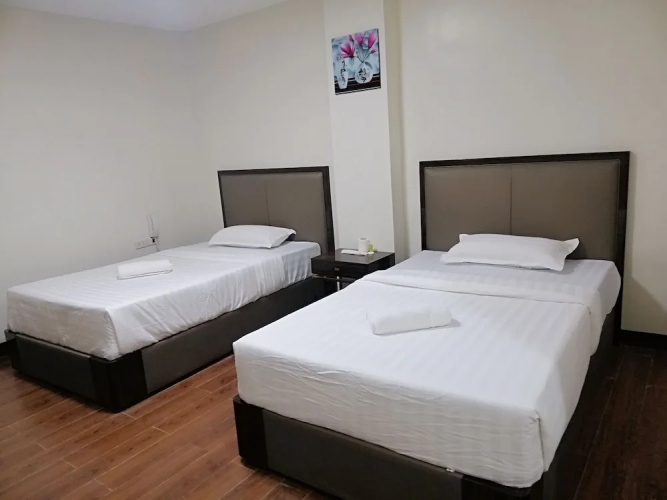 Meaco Royal Hotel-Binan