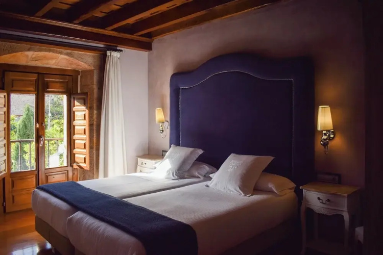 Casona De La Pinta