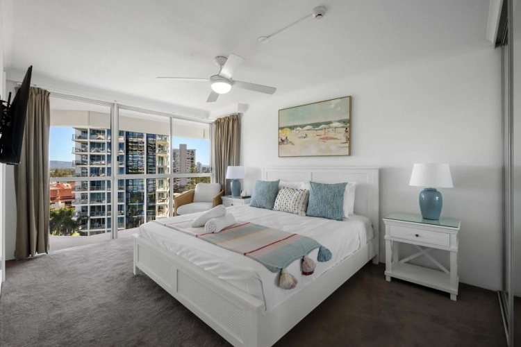 Baronnet Apartments