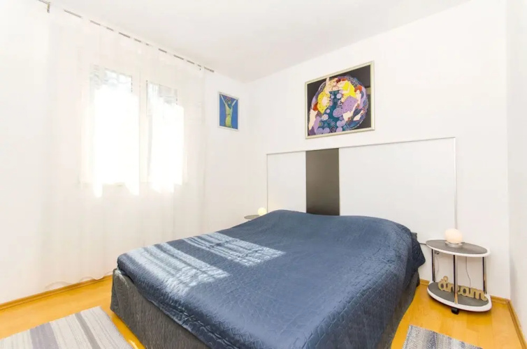 Lada apartman