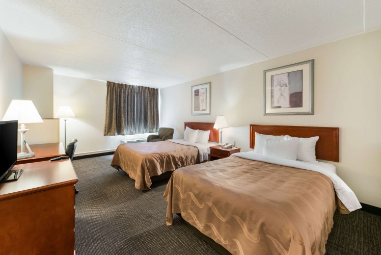 Quadruple Suite