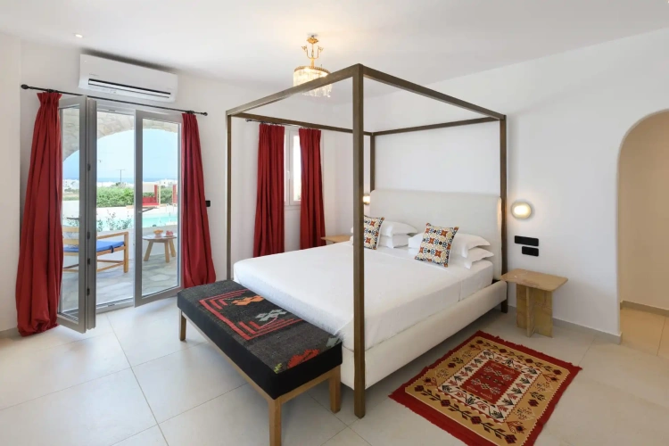 Standard Suite with balcony and with sea view