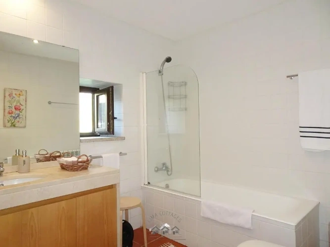 3 Bedrooms Cottage