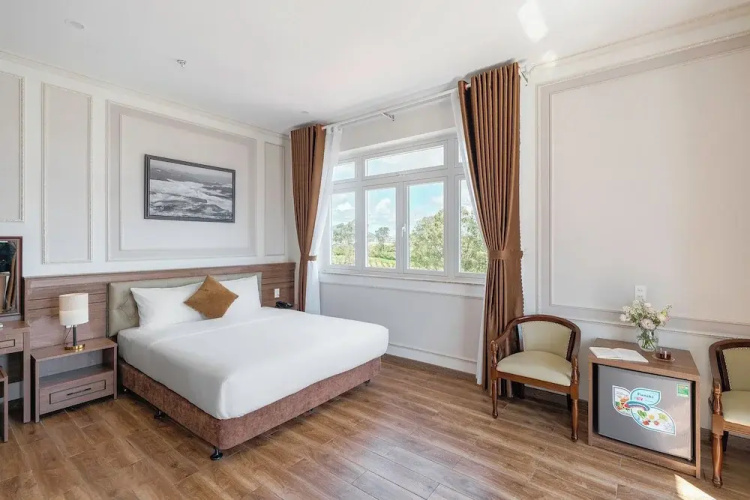 Pine View Hotel Dalat