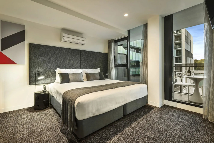 MainStay Suites Abbotsford