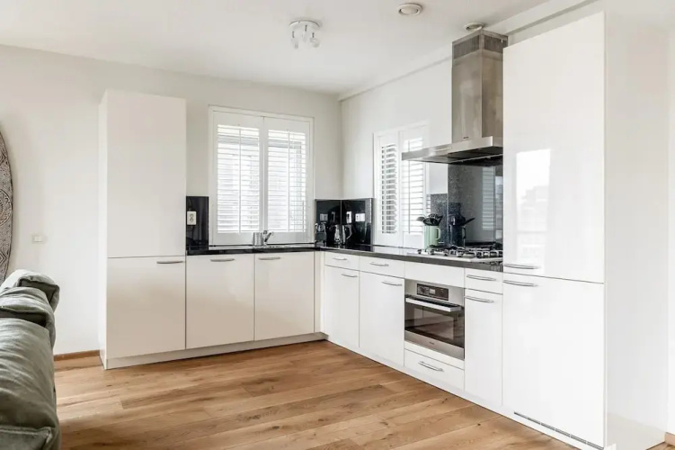 Scheveningen Flat Near Beach