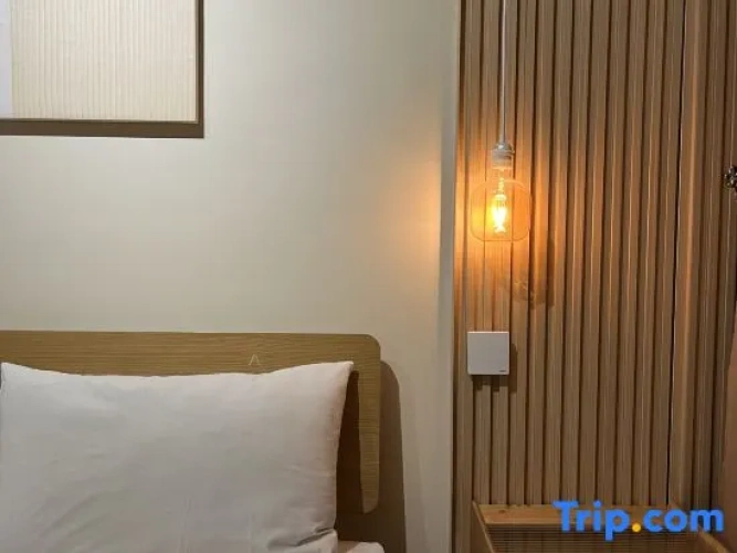 3 Bedrooms Apartment