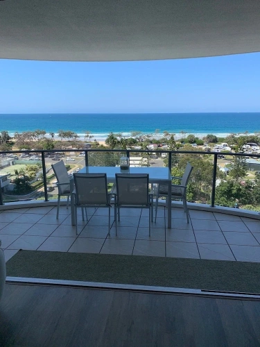 2 Bedrooms Premier Apartment with ocean view