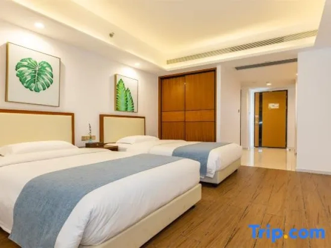 Standard Twin room with sea view