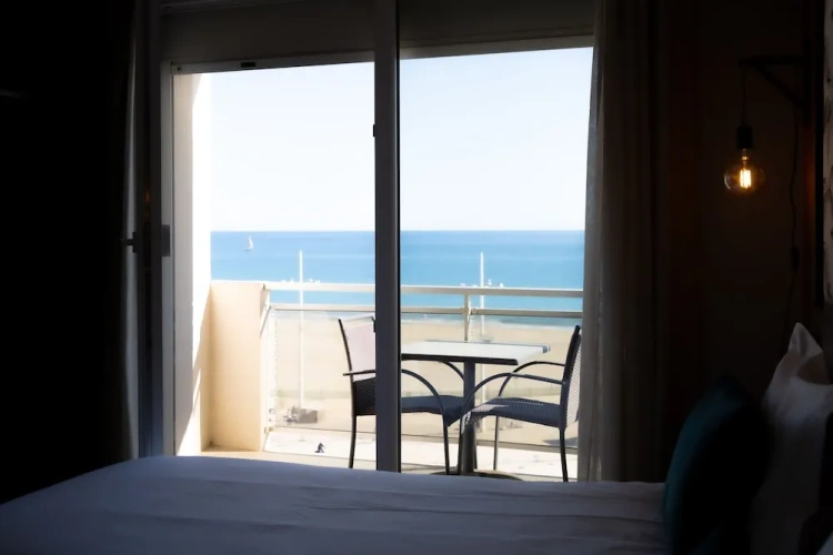Standard Double room with balcony and with sea view