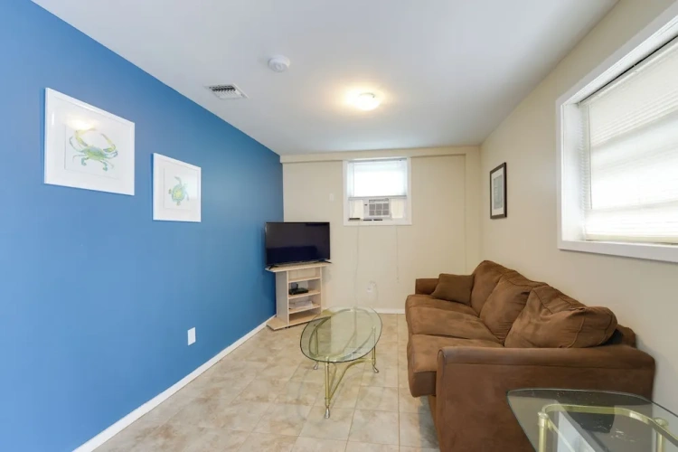 2 Bedrooms Cottage