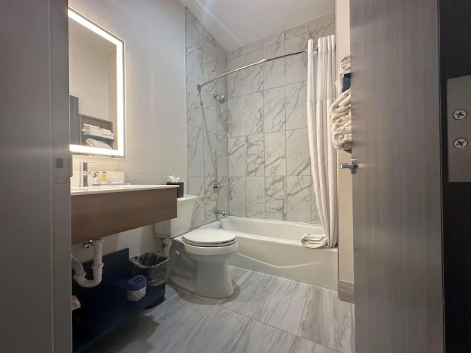 Quadruple Suite
