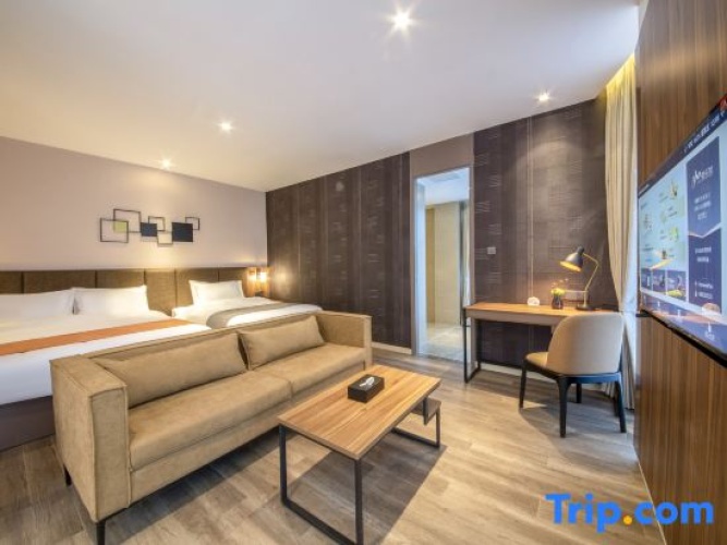 Standard Twin Family room