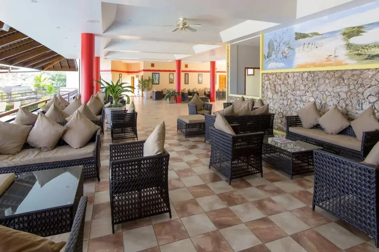 Grafton Beach Resort