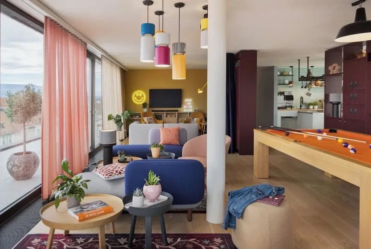 Stay KooooK Geneva City – Online Check In