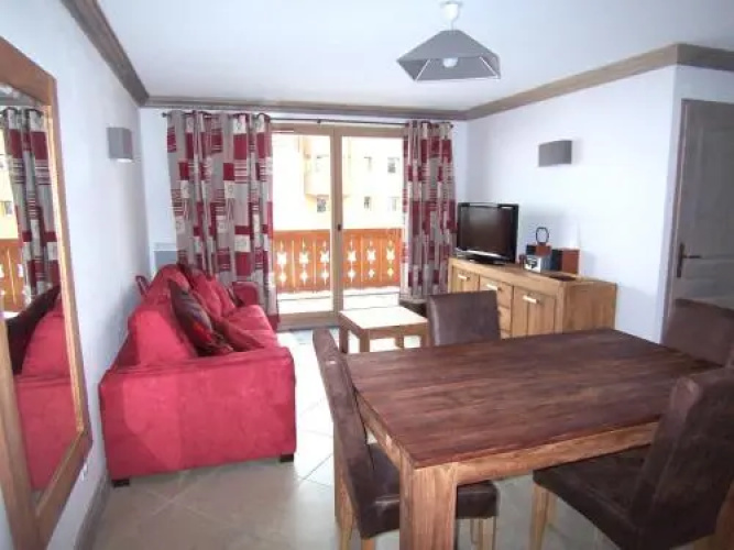 les 7 laux immobilier chalet D
