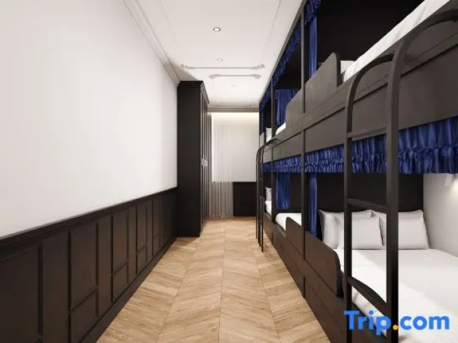 Bed in Dorm (female dorm)