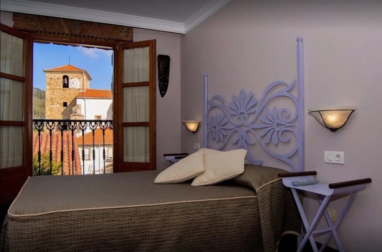 La Llosa De Sámano