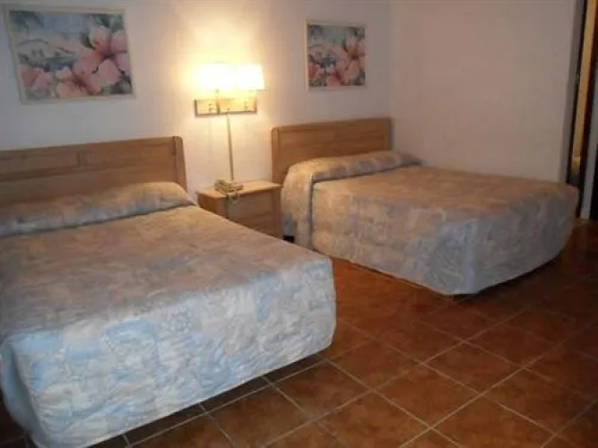 Red Carpet Inn Select