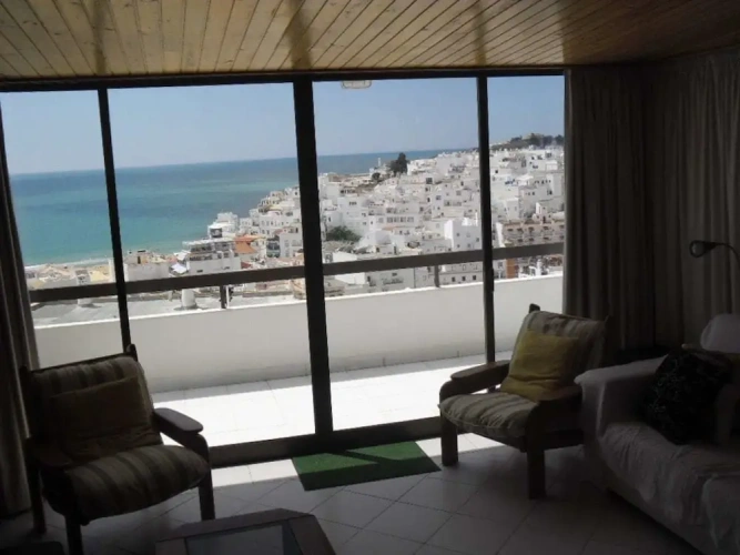 1 Bedroom Apartment with ocean view