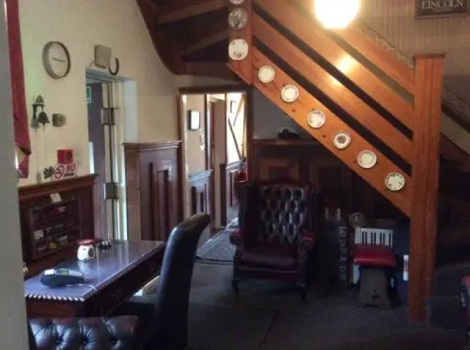 Admiral Guest House