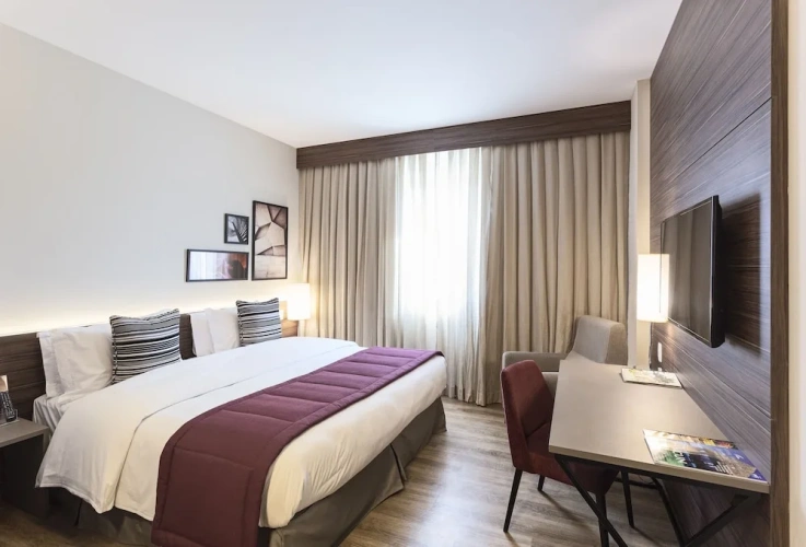 Standard Double room with view