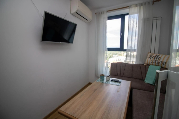 City View Apartment + Parking