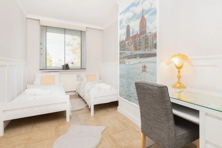 2 Bedrooms Twin Apartment with balcony and beachfront