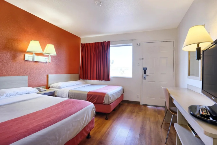 Motel 6 Pittsburg. CA