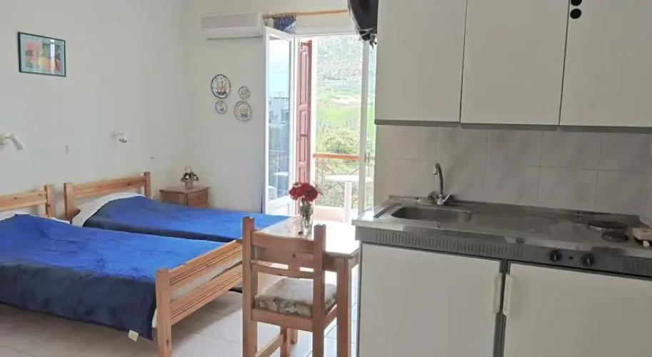 ChiosRoomsMaria