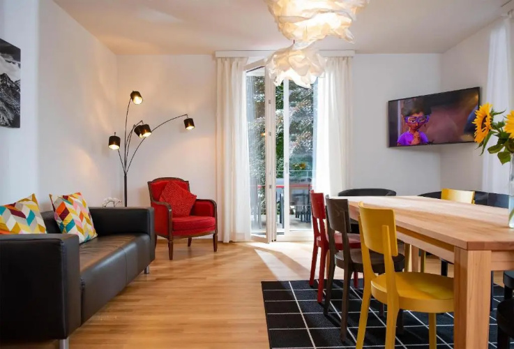 J87 Boutique Villa