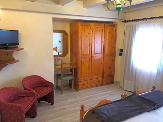 Hotel Paradiso