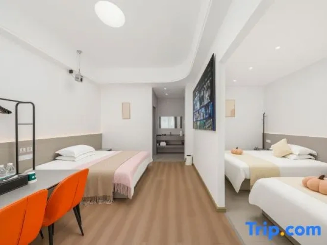 2 Bedrooms Double Family Suite