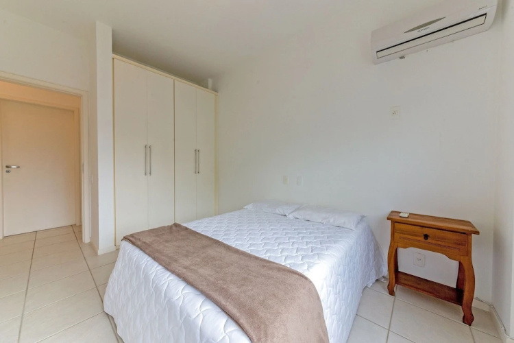Apt With Pool 250m From Jurere Beach Aya201