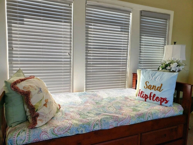 The White - 3 Br Home