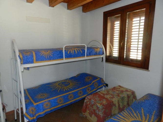 2 Bedrooms Cottage