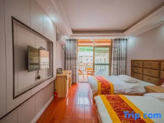 Standard room with balcony
