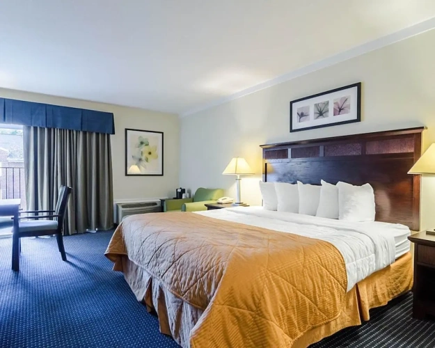 Standard Double room with balcony