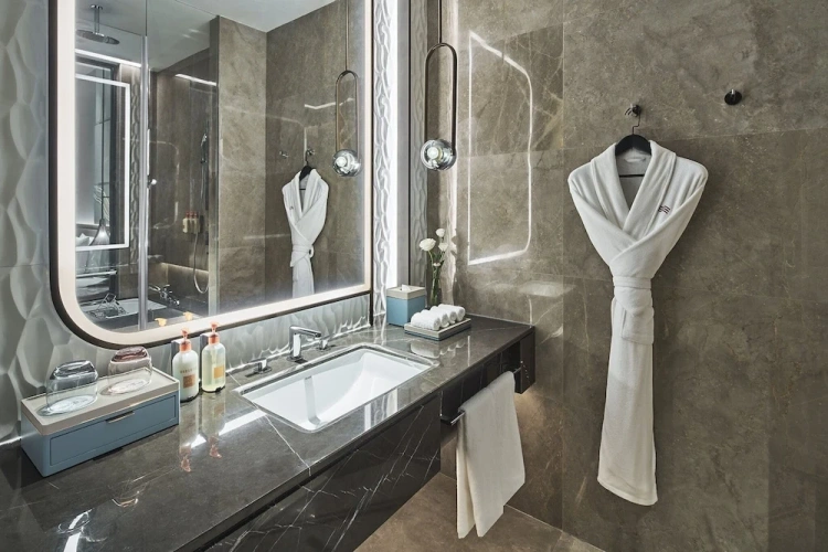 Premium Double Club room with river view