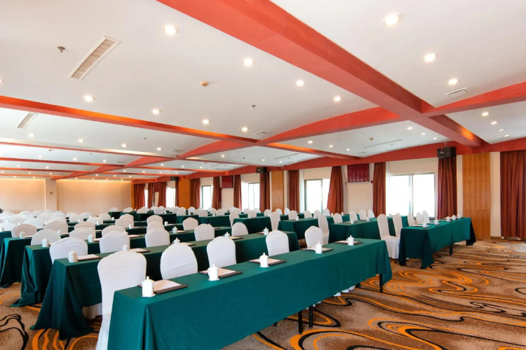 Pu Jing Hotel