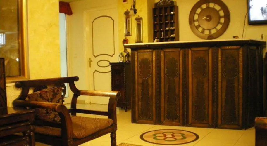 Palatino Rooms